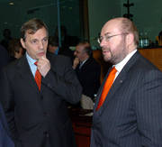 Jeannot Krecké, ministre de l'Economie et du Commerce extérieur et François Biltgen, ministre Ministre de la Culture, de l'Enseignement supérieur et de la Recherche