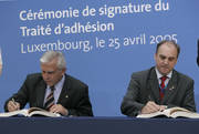 Signature du traité d’adhésion de la Bulgarie et de la Roumanie à l’UE