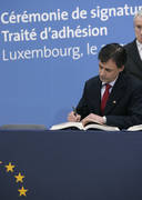 Signature du traité d’adhésion de la Bulgarie et de la Roumanie à l’UE