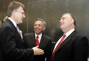 Nicolas Schmit, ministre délégué aus Affaires étrangères, Yannis Valinakis, ministre délégué grec aux Affaires étrangères et Michael Frendo, ministre maltais des Affaires étrangères