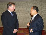 Jean Asselborn et Li Zhaoxing, ministre des Affaires étrangères de la République populaire de Chine.