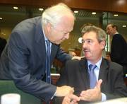 Miguel Angel Moratinos, ministre espagnol des Affaires étrangères, et Jean Asselborn, ministre des Affaires étrangères et de l'Immigration