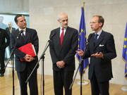 L’Union européenne reçoit le ministre américain Michael Chertoff