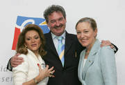 Jean Asselborn, Leila Rachid de Cowles, ministre des Affaires étrangères du Paraguay, et Benita Ferrero-Waldner