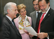 Garcia Moriton Roberto, Carolina Barco, ministre des Affaires étrangères de Colombie, Ignacio Walker, ministre des Affaires étrangères du Chili, et Rafael Bielsa, ministre des Affaires étrangères de l'Argentine