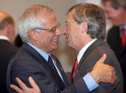 Josep Borrell Fontelles, Président du parlement européen, et Jean-Claude Juncker, Premier ministre